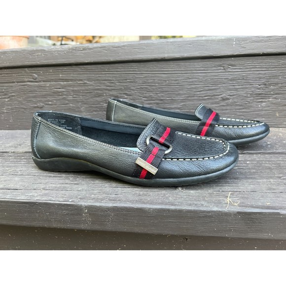 Vintage Tommy Hilfiger Black Grain Leather Loafers, sz 9 (but runs small!) - Picture 2 of 8